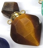 WT-P1756 WKT Mysterious and Elegant Jewelry Natural Stone Perfume Bottle Pendant Nice for Lady for Party As a Gift